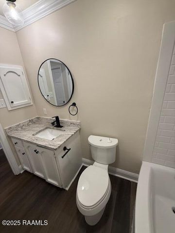 112 Thorn Drive, Youngsville, LA 70592