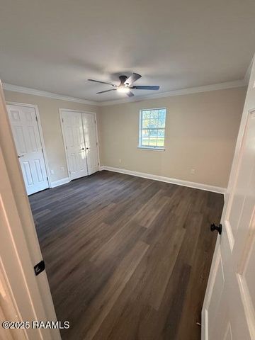 112 Thorn Drive, Youngsville, LA 70592