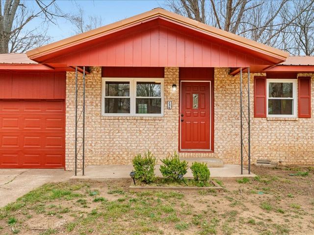 126 Pleasant Street, West Fork, AR 72774