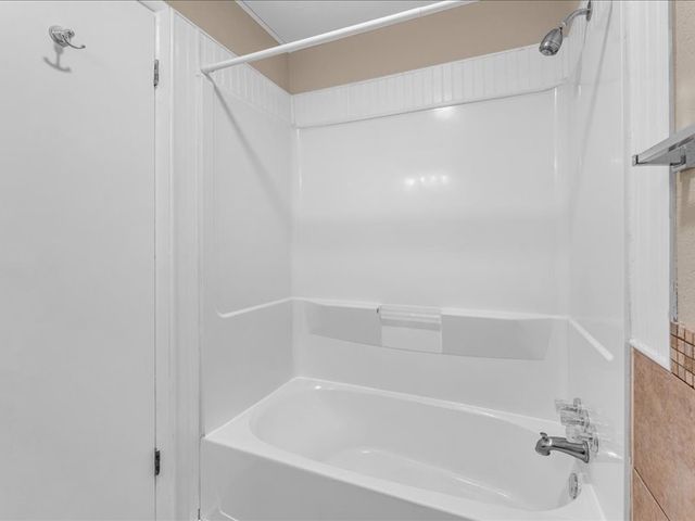 126 Pleasant Street, West Fork, AR 72774