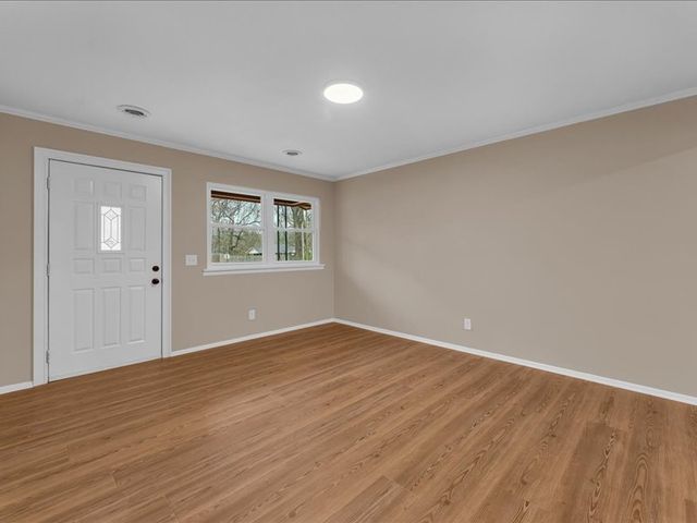 126 Pleasant Street, West Fork, AR 72774