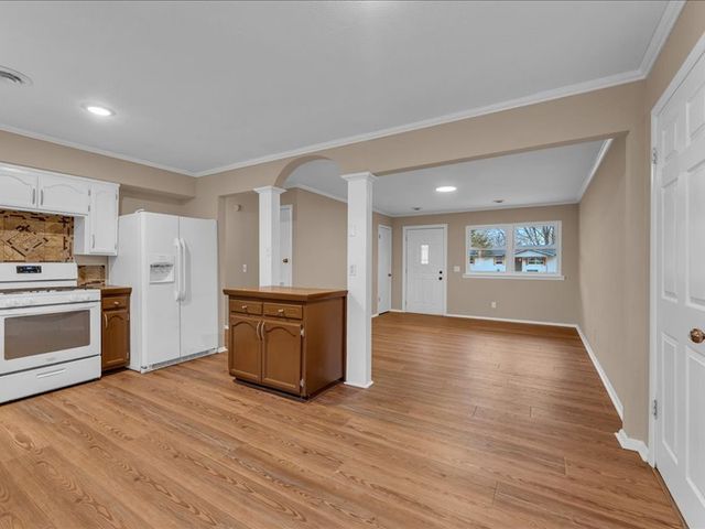 126 Pleasant Street, West Fork, AR 72774