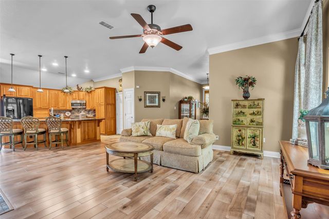 3 Veranda Ridge Drive, The Woodlands, TX 77382