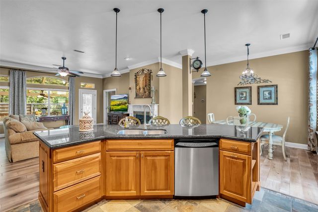 3 Veranda Ridge Drive, The Woodlands, TX 77382