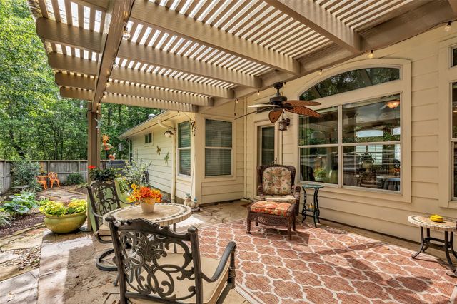 3 Veranda Ridge Drive, The Woodlands, TX 77382