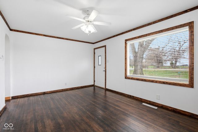 2013 Alexandria Pike, Anderson, IN 46012