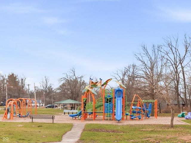 2013 Alexandria Pike, Anderson, IN 46012