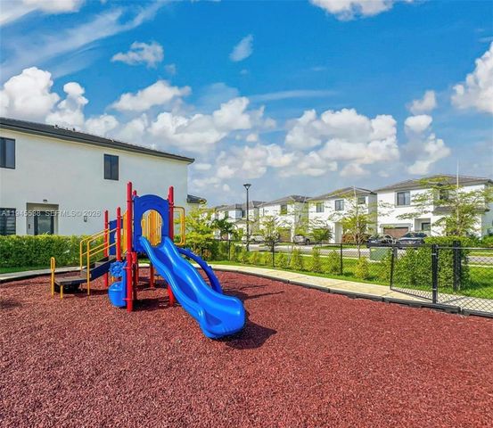 15808 SW 136th Way, Miami, FL 33196