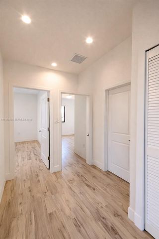 15808 SW 136th Way, Miami, FL 33196