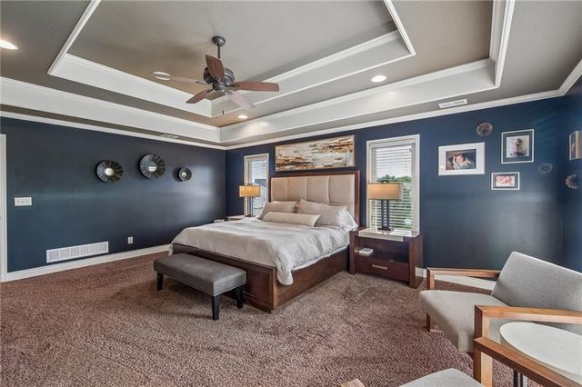2437 NE Angel Fish Circle, Lee's Summit, MO 64086