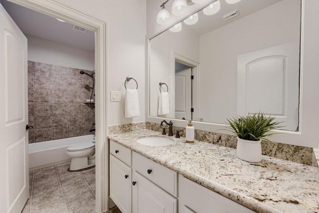 18 Parsonage Cove, Missouri City, TX 77459