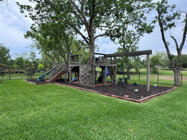 18 Parsonage Cove, Missouri City, TX 77459