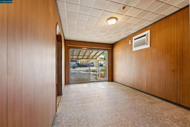 128 Marks Blvd, Pittsburg, CA 94565