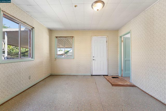 128 Marks Blvd, Pittsburg, CA 94565