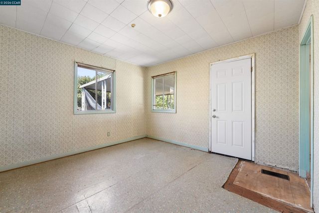 128 Marks Blvd, Pittsburg, CA 94565