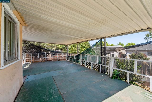 128 Marks Blvd, Pittsburg, CA 94565