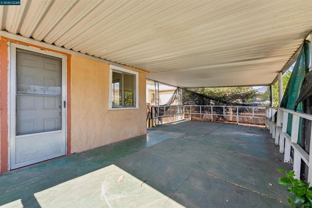 128 Marks Blvd, Pittsburg, CA 94565