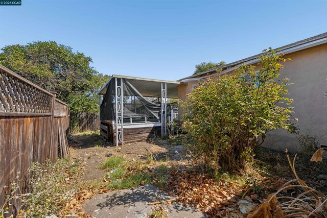 128 Marks Blvd, Pittsburg, CA 94565