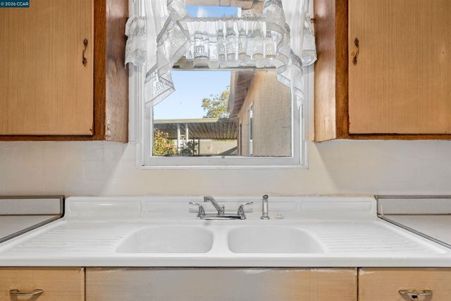 128 Marks Blvd, Pittsburg, CA 94565