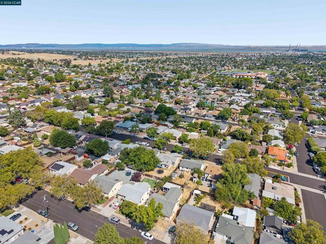 128 Marks Blvd, Pittsburg, CA 94565