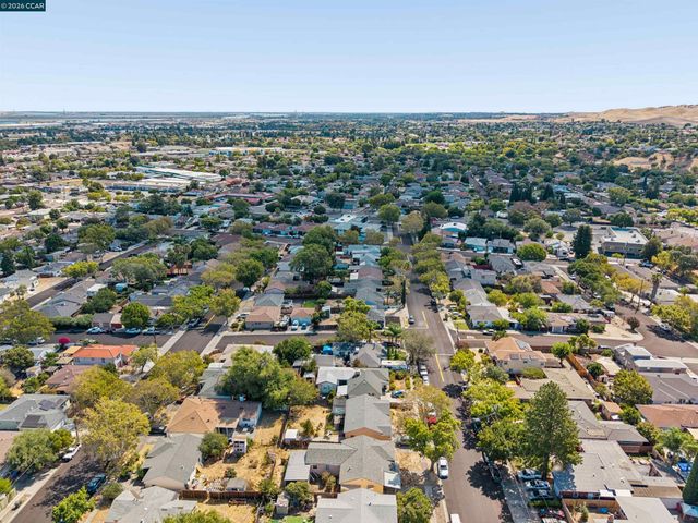 128 Marks Blvd, Pittsburg, CA 94565