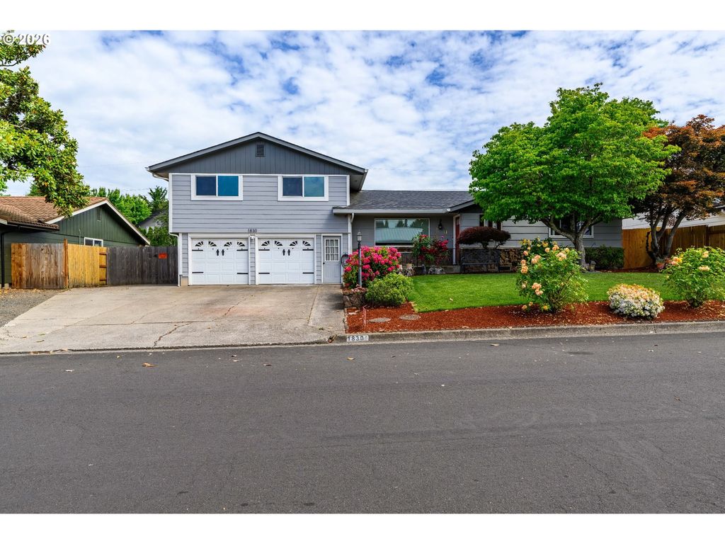 1830 YOLANDA Ave, Springfield, OR 97477