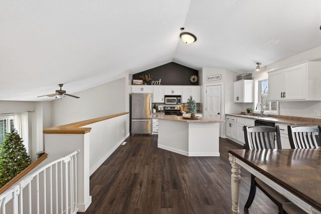 1319 Angel Avenue SW, Watertown, MN 55388