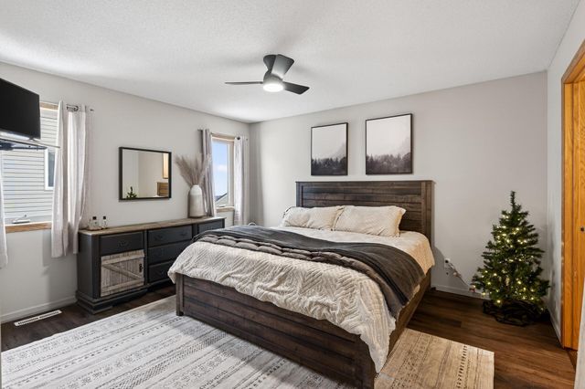 1319 Angel Avenue SW, Watertown, MN 55388