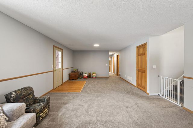 1319 Angel Avenue SW, Watertown, MN 55388