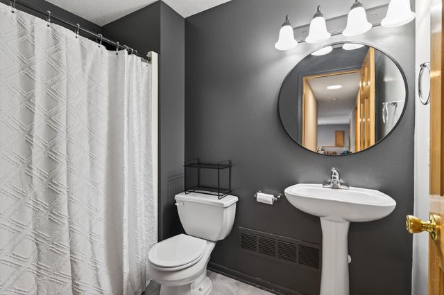 1319 Angel Avenue SW, Watertown, MN 55388