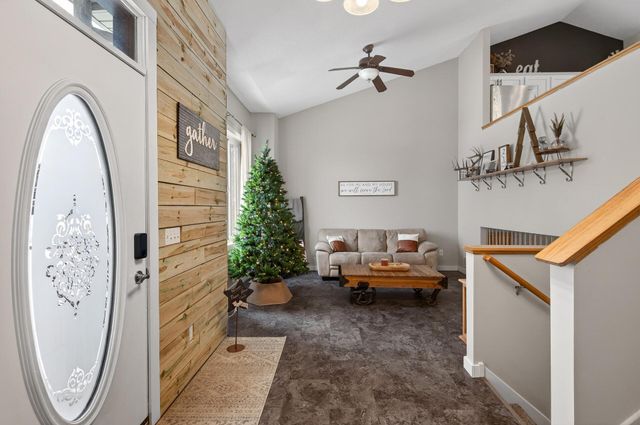 1319 Angel Avenue SW, Watertown, MN 55388