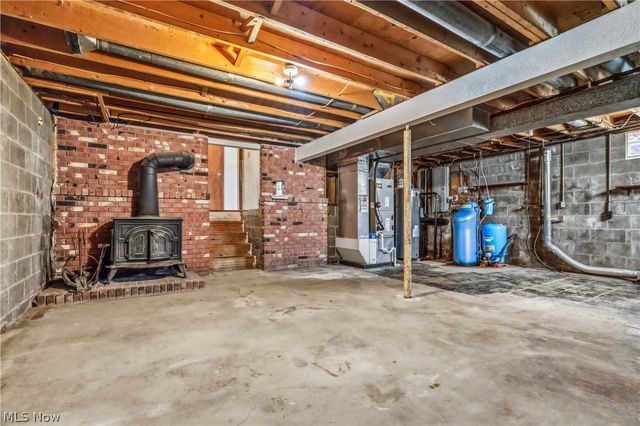 8572 Greenmeadow Avenue NW, Canal Fulton, OH 44614