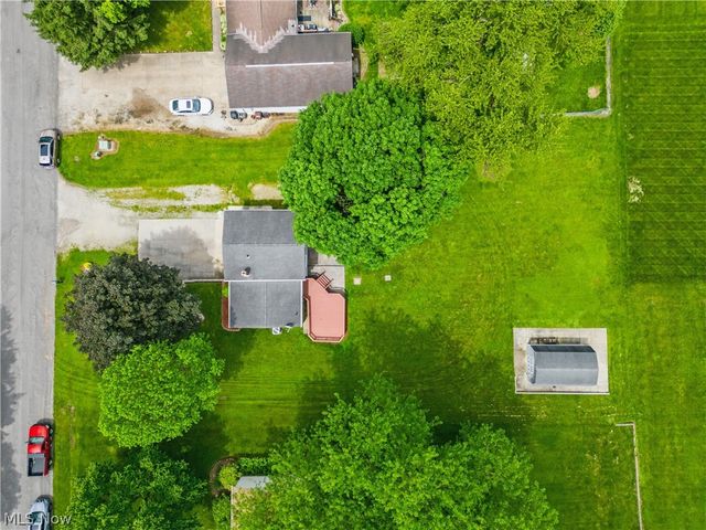 8572 Greenmeadow Avenue NW, Canal Fulton, OH 44614