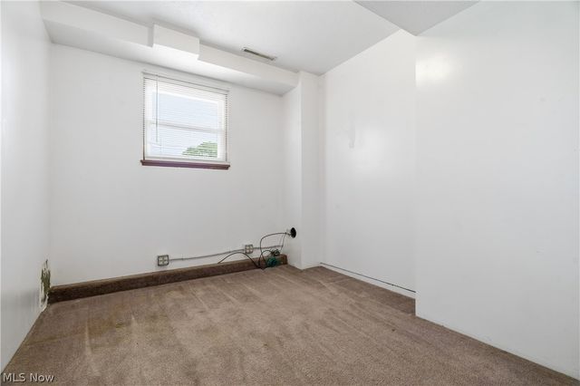 8572 Greenmeadow Avenue NW, Canal Fulton, OH 44614