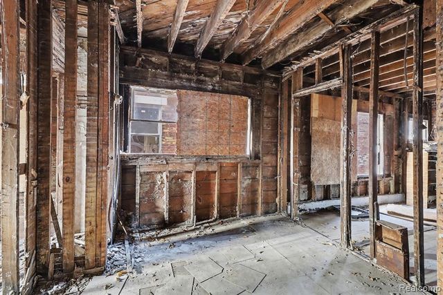 3801 Clairmount Street, Detroit, MI 48206