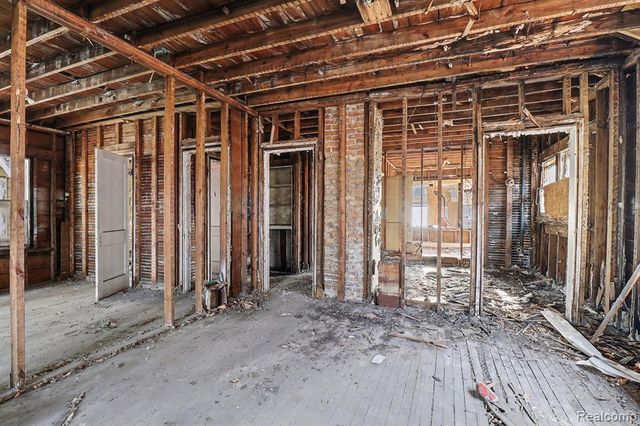 3801 Clairmount Street, Detroit, MI 48206