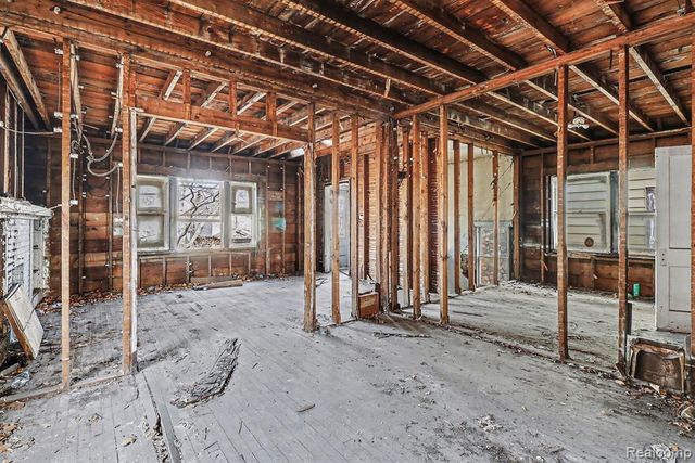 3801 Clairmount Street, Detroit, MI 48206