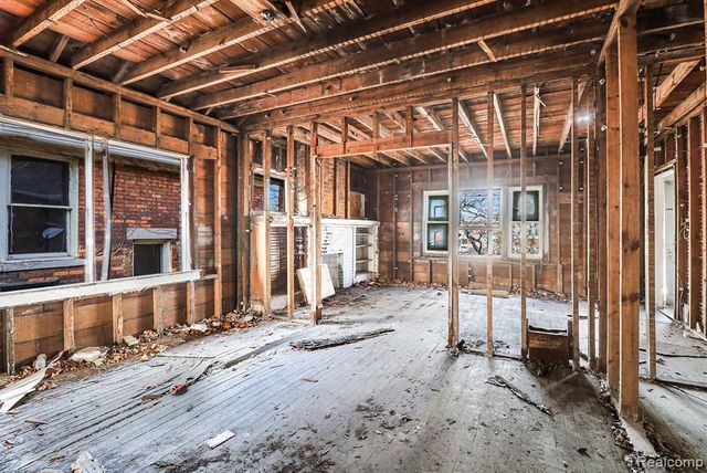 3801 Clairmount Street, Detroit, MI 48206