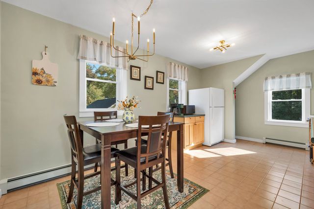 456 Governor Wentworth Highway, Tuftonboro, NH 03816
