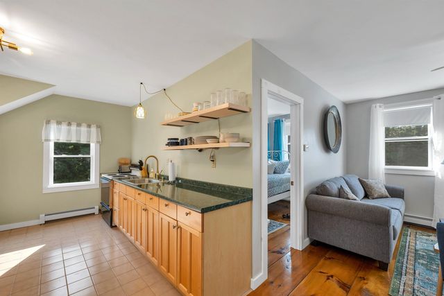 456 Governor Wentworth Highway, Tuftonboro, NH 03816