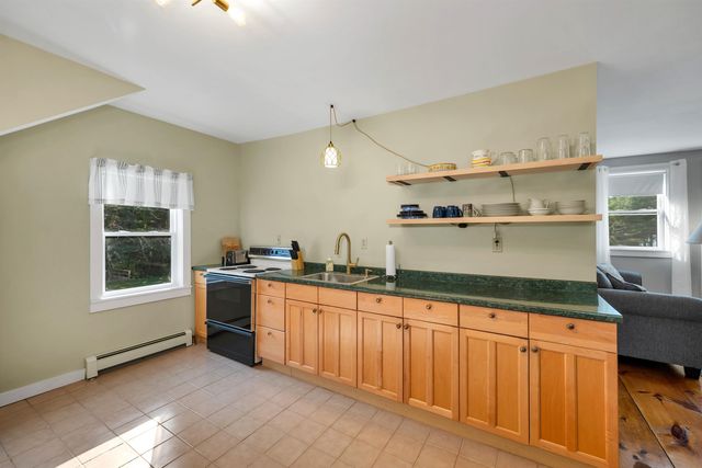 456 Governor Wentworth Highway, Tuftonboro, NH 03816