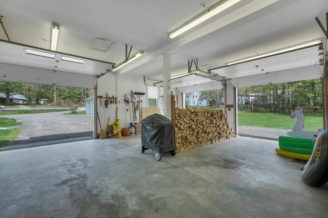 456 Governor Wentworth Highway, Tuftonboro, NH 03816