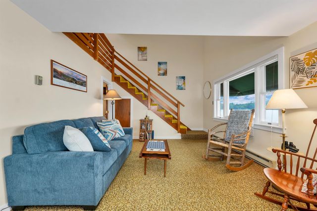 456 Governor Wentworth Highway, Tuftonboro, NH 03816