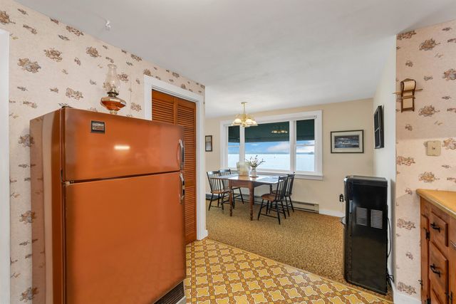 456 Governor Wentworth Highway, Tuftonboro, NH 03816