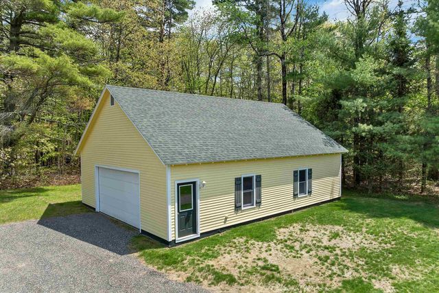 456 Governor Wentworth Highway, Tuftonboro, NH 03816