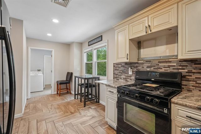 307 Boulevard Drive, Wayne, NJ 07470