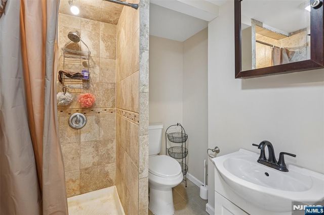 307 Boulevard Drive, Wayne, NJ 07470