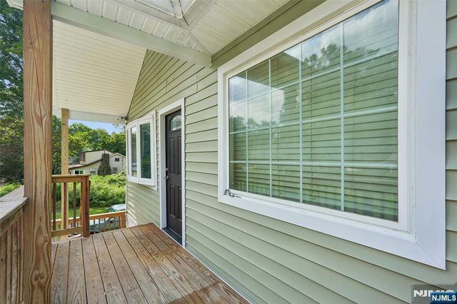 307 Boulevard Drive, Wayne, NJ 07470
