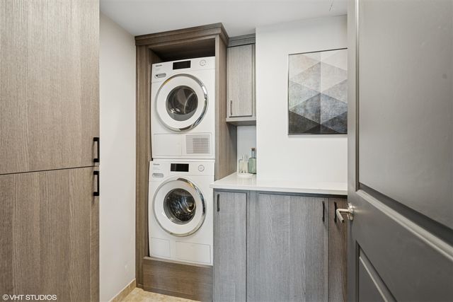 27 Library Street 803, Grand Rapids, MI 49503