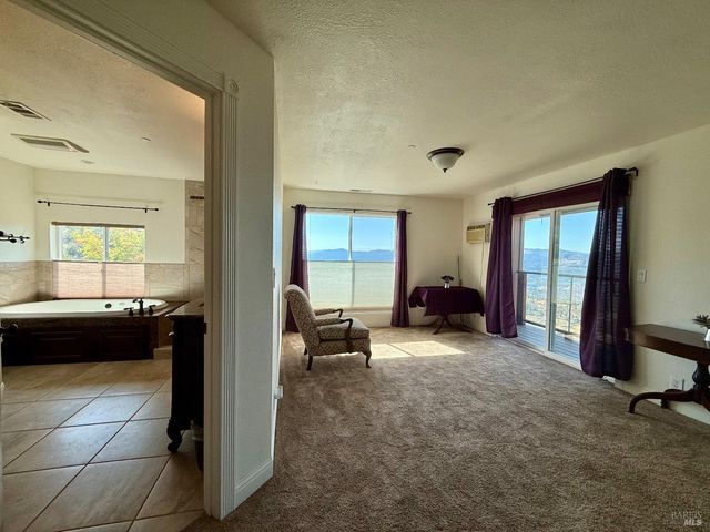 920 Crestmont Dr, Angwin, CA 94508